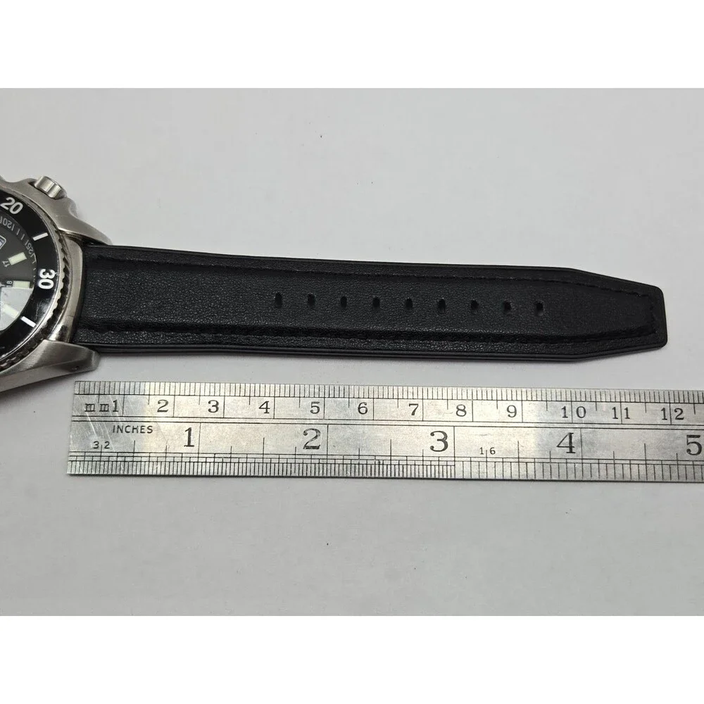 Freestyle Sand Tiger Mens Dive Watch 100M Black Dial Mineral Crystal New Battery